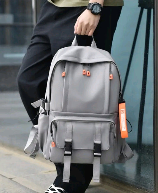 Sac à Dos Urbain Streetwear – Grande Capacité – Gris & Noir