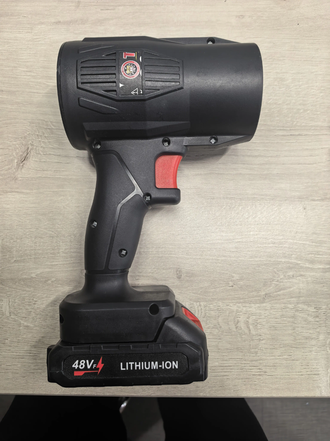 Souffleur Turbo Sans Fil 48V Lithium-Ion – BBQ, Jardin & Nettoyage – 2 Batteries Incluses